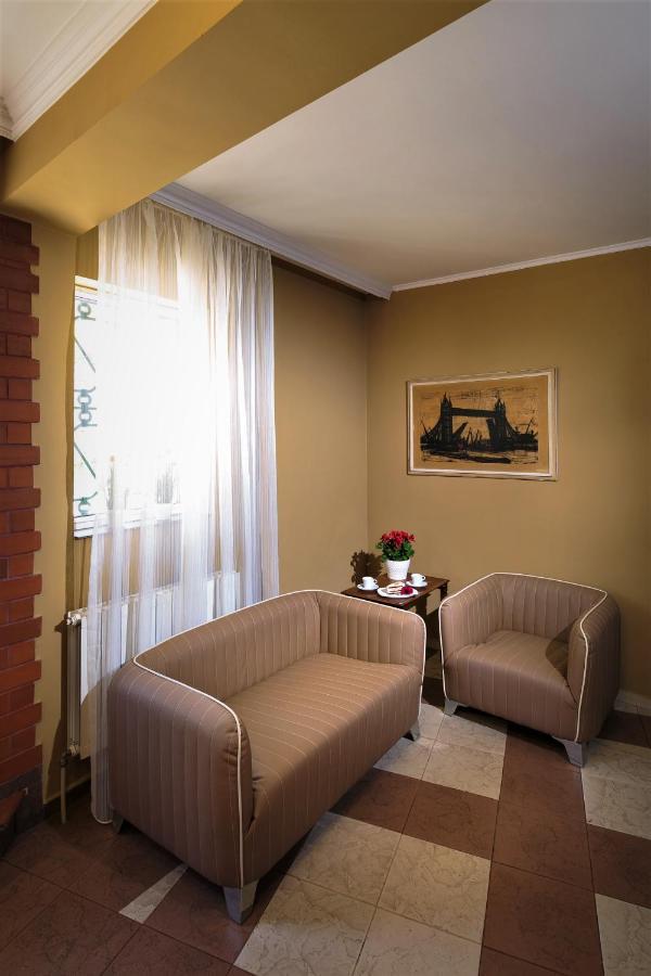 The White House 2* Plovdiv